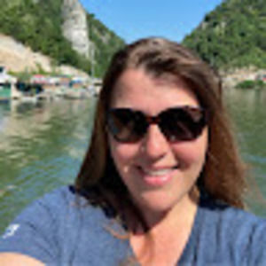 Meet your Posher, Alyse